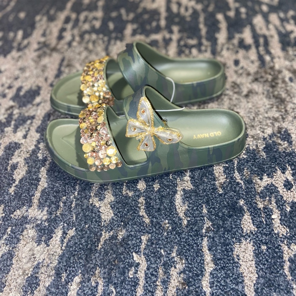 Dazzle Razzle Sandals